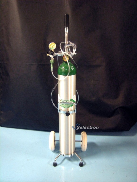 Oxygen Cylinder with Nasal Canula (item #141)