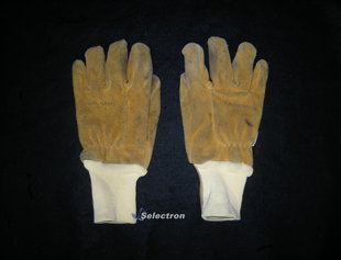 Fire Fighter Gloves (item #181)