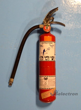 Small Extinguisher with Tube