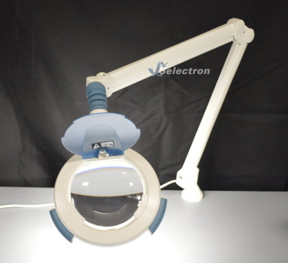 Magnifying Clamp Lamp